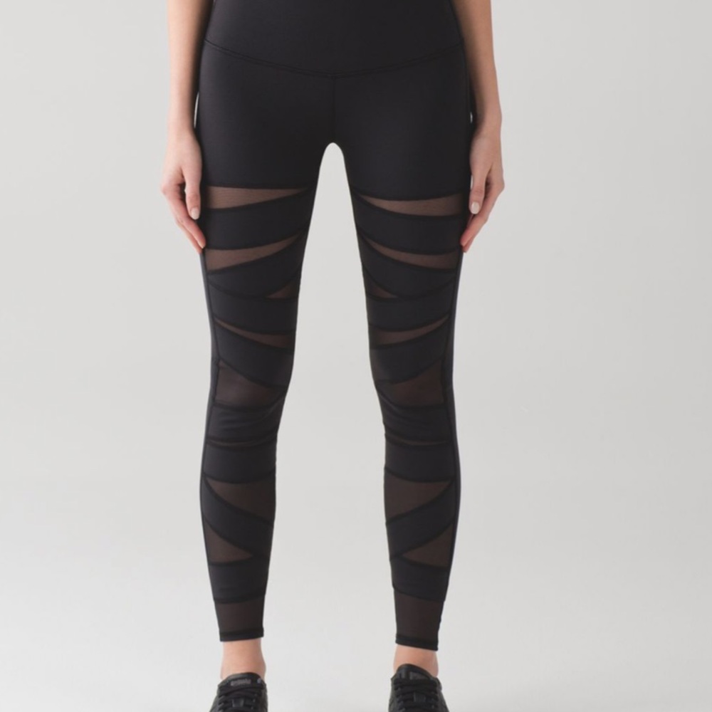 Lulu Wunder Under  (Hi-Rise) (Tech Mesh) Black Sz6